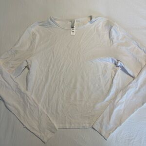 SKIMS Fits Everybody Long Sleeve Tee in White